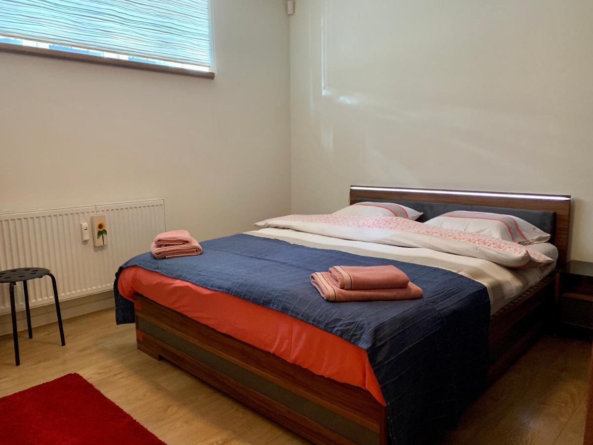 Appartement Chez Agnes บรัสเซลส์ ภายนอก รูปภาพ