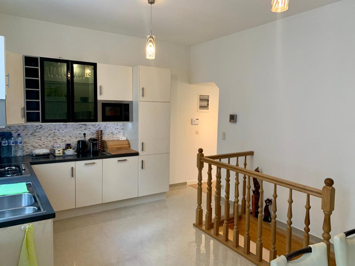 Appartement Chez Agnes บรัสเซลส์ ภายนอก รูปภาพ