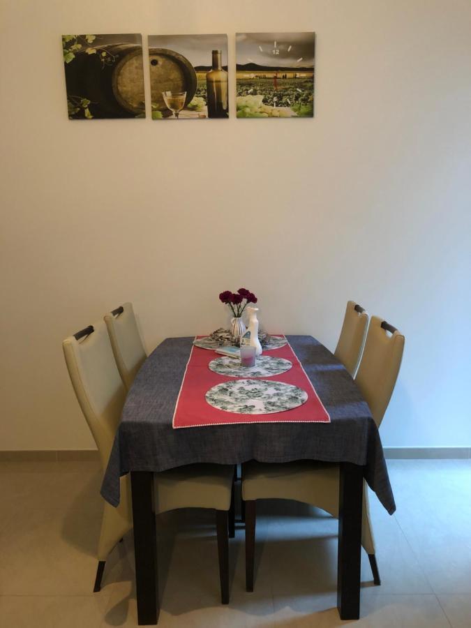 Appartement Chez Agnes บรัสเซลส์ ภายนอก รูปภาพ